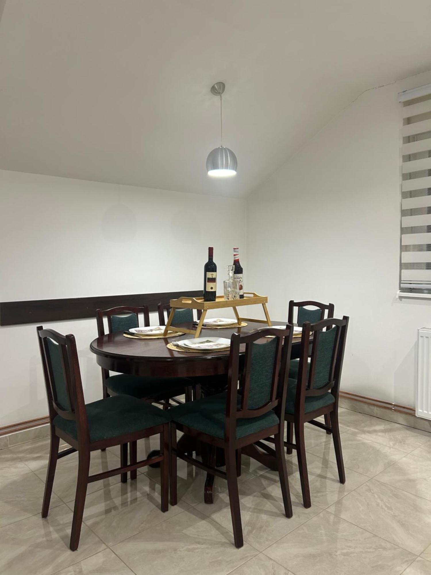 Apartman Diamond Lux Surcin ภายนอก รูปภาพ